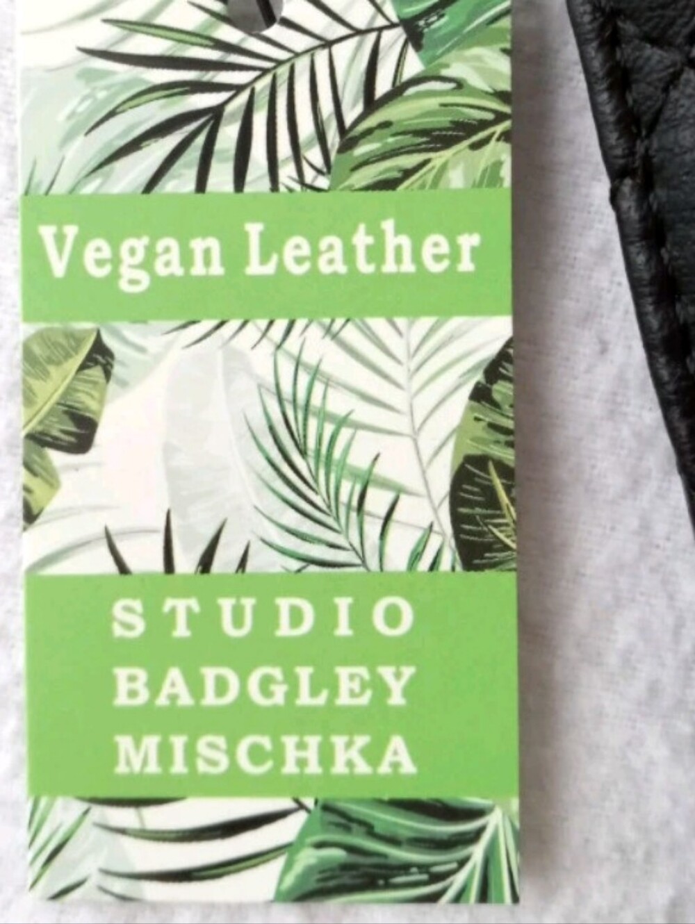 Badgley Mischka Black Bag Phone Case w Diamond Quilting Vegan Leather NWT - Picture 4 of 4